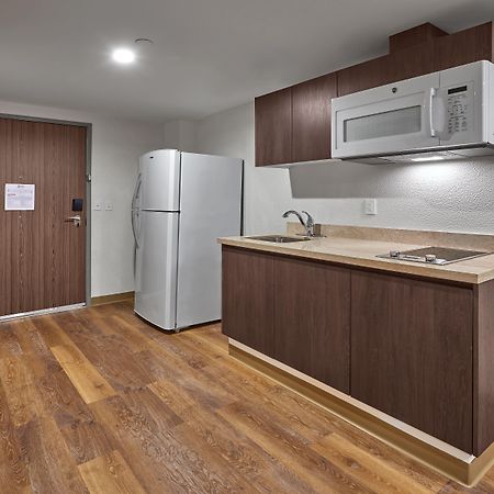 Extended Suites Saltillo Galerias מראה חיצוני תמונה