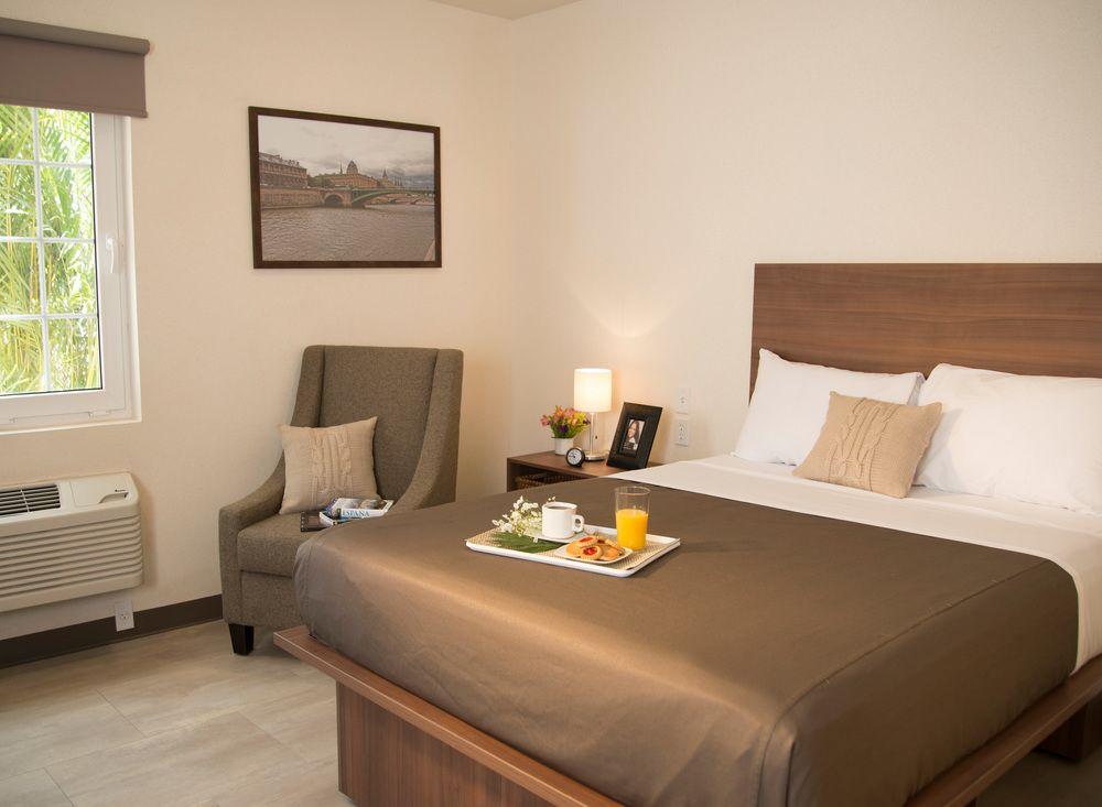 Extended Suites Saltillo Galerias מראה חיצוני תמונה